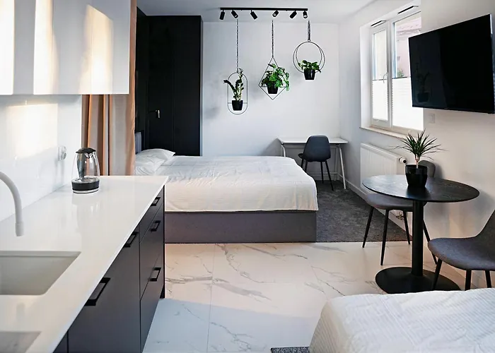 Ur4N Apartment - Heltmana