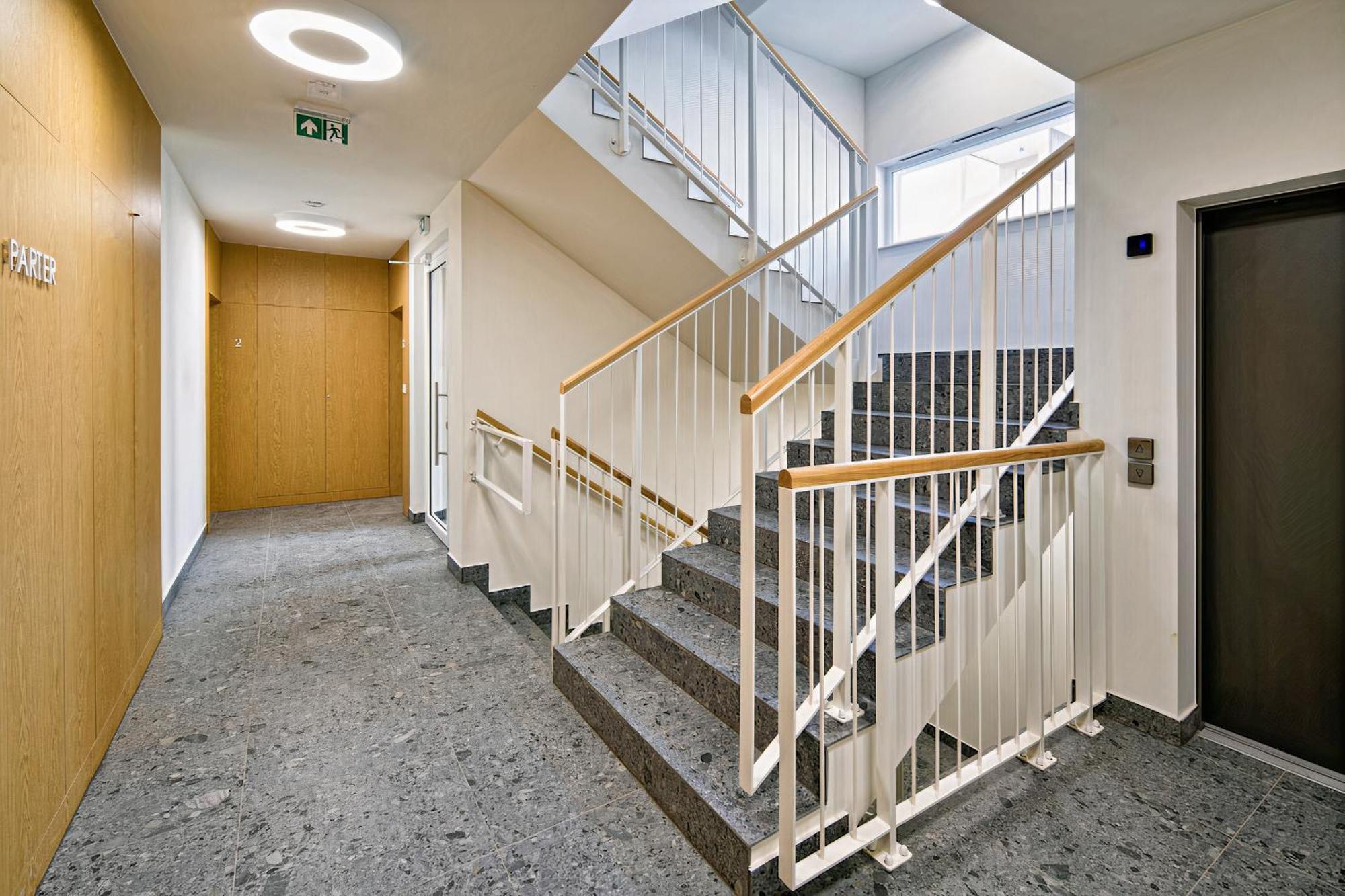 Stylish Urban Retreat By Ur4n! Krakau